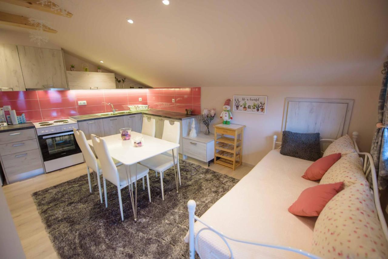 New Loft Polixeni Apartment Ioannina Luaran gambar